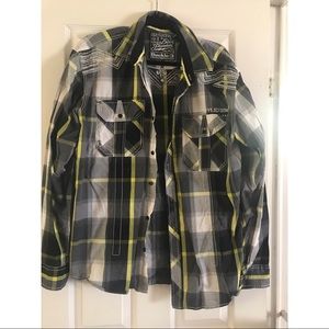 Men’s Buckle Button Down